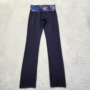 Lululemon Women's Black Groove Pant Size 10 Waist 15"